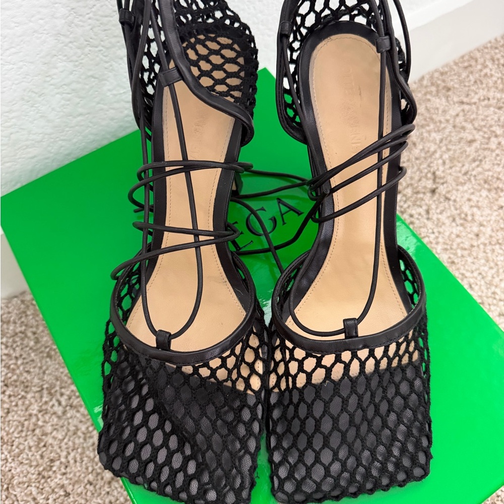 Bottega Veneta Black Mesh Lace-Up Square-Toe Heels